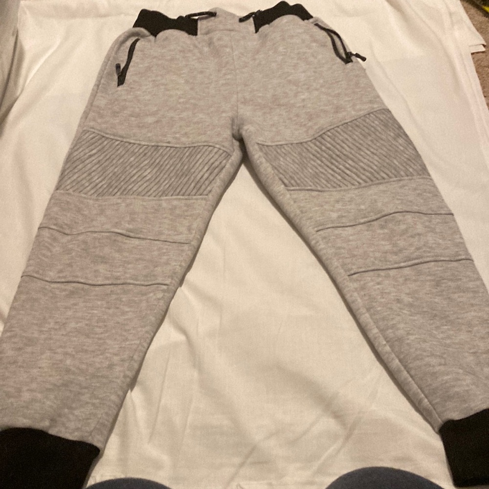 Grey boys sweatpants